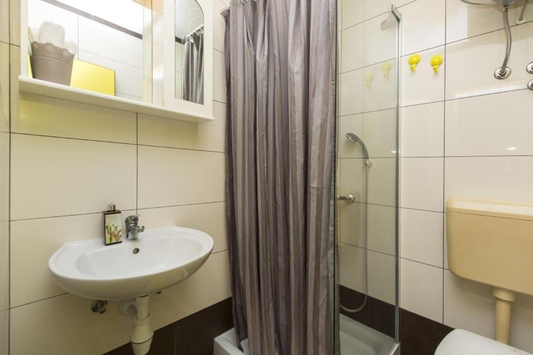 Apartments With Wifi Rabac, Labin - 17261 Buitenkant foto